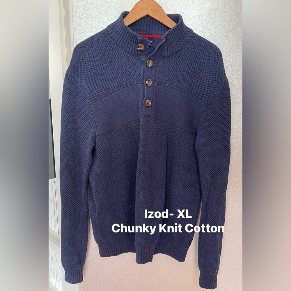 XL- IZOD Navy Textured V-Neck Button Pullover Sweater - Picture 2 of 9